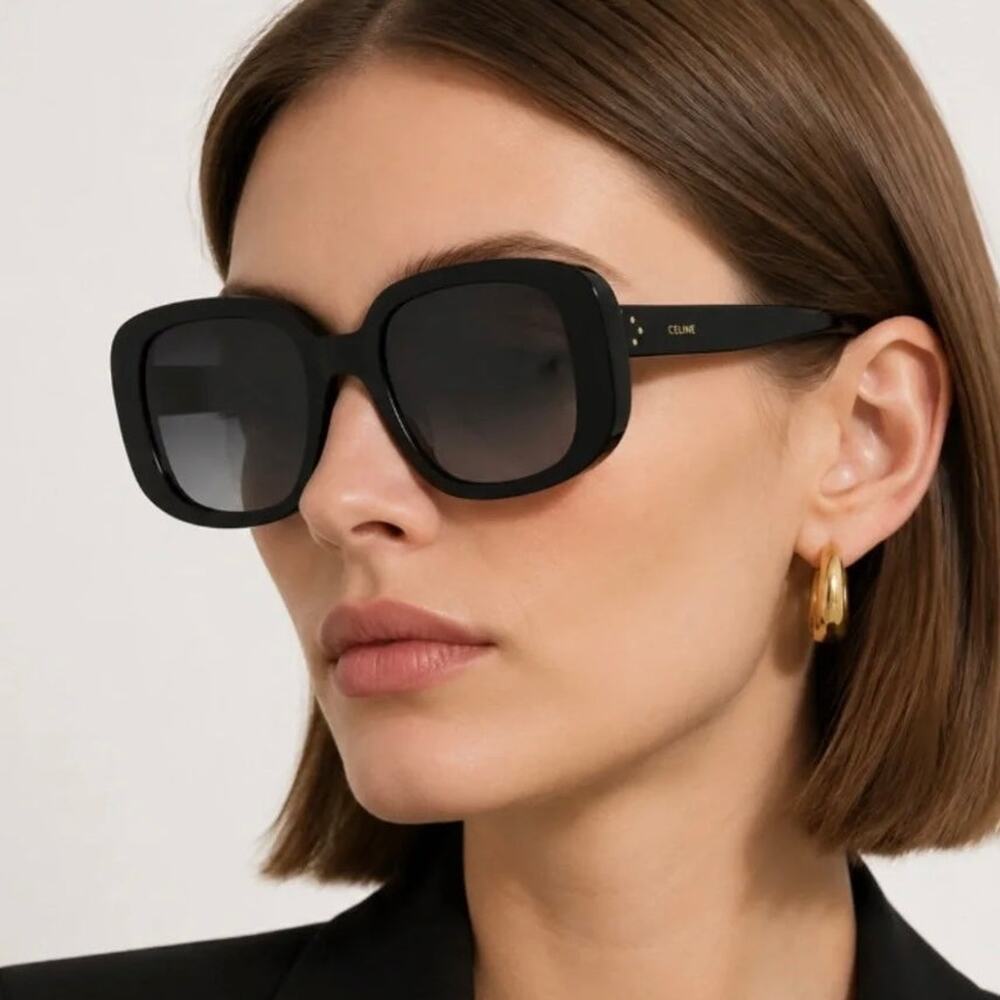 New CELINE Sunglasses CL40299U 01B Authentic